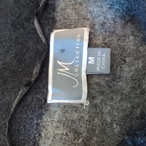 JM Collection Wool Sweater - Picture 3 of 8